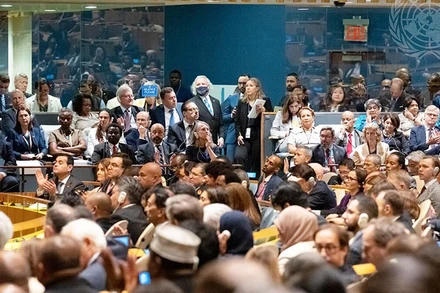 Phiên thảo luận về cam kết khí hậu tại Đại hội đồng Liên hợp quốc. (Ảnh: UN News)