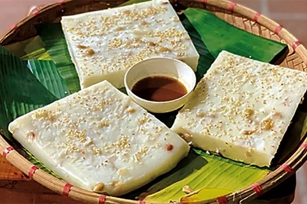 Bánh đúc làng Phú Hạnh.