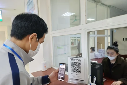 Triển khai thanh toán viện phí qua ứng dụng QR-Code tại Trung tâm Y tế huyện Cẩm Khê (Phú Thọ).