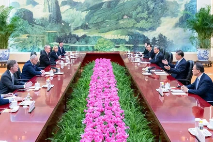 Chủ tịch Trung Quốc Tập Cận Bình tiếp đoàn nghị sĩ Mỹ. (Ảnh: TÂN HOA XÃ)