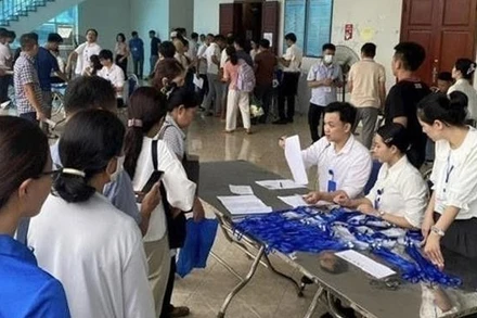 Phiên đấu giá đất ngày 19/8 tại huyện Hoài Đức (Hà Nội) đạt kỷ lục về thời gian đấu giá. 