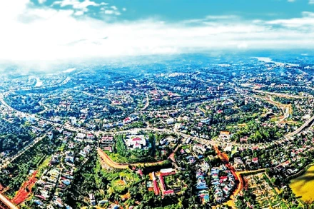 Sau gần 20 năm tái lập tỉnh, Ðắk Nông có sự bứt phá vươn lên mạnh mẽ.