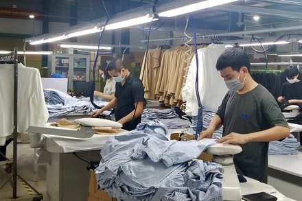 Do tổng cầu giảm, nhu cầu về vốn của nhiều doanh nghiệp dệt may cũng không cao như năm 2022.