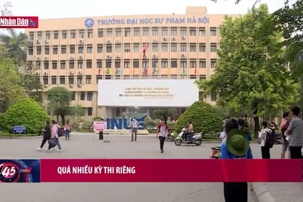 Nở rộ tuyển sinh riêng