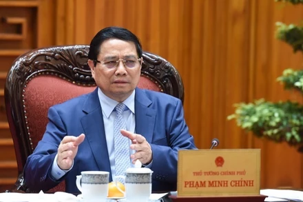 Thủ tướng Chính phủ Phạm Minh Chính phát biểu ý kiến tại cuộc họp. (Ảnh: TRẦN HẢI)