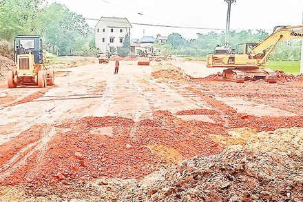 Tuyến đường liên kết, kết nối các tỉnh Thái Nguyên, Bắc Giang và Vĩnh Phúc đang được thi công.