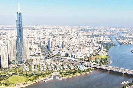 Thành phố Hồ Chí Minh hội tụ nhiều lợi thế để hình thành Trung tâm Tài chính quốc tế. Trong ảnh: Một góc đô thị Thành phố Hồ Chí Minh hôm nay.