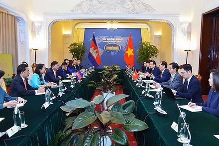 Việt Nam và Campuchia duy trì thường xuyên trao đổi đoàn các cấp. (Ảnh BỘ NGOẠI GIAO)