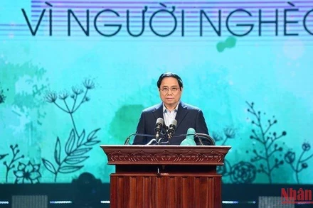 Thủ tướng Phạm Minh Chính: Chúng ta luôn trân trọng các "tấm lòng vàng" đã hỗ trợ những người có hoàn cảnh khó khăn một cách thầm lặng nhưng kiên trì, bền bỉ và hiệu quả. (Ảnh: TRẦN HẢI)