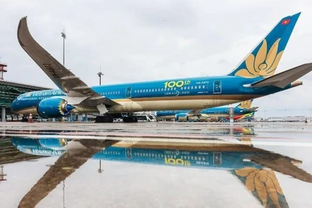 Vietnam Airlines lên tiếng sau cảnh báo hủy niêm yết trên sàn HoSE 