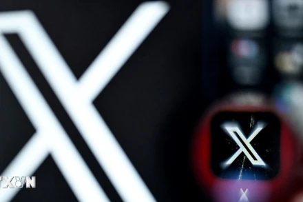 Biểu tượng mạng xã hội X. (Ảnh: AFP/TTXVN)