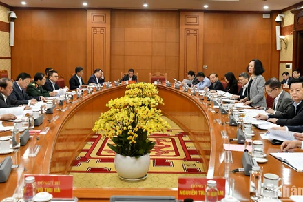 [Ảnh] Tiểu ban Tổ chức phục vụ Đại hội XIV của Đảng họp phiên thứ nhất