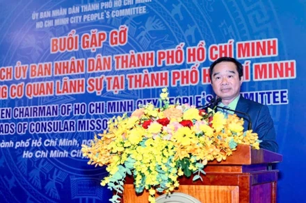 Chủ tịch Ủy ban nhân dân Thành phố Hồ Chí Minh Nguyễn Văn Được phát biểu tại buổi gặp mặt các Trưởng Cơ quan Lãnh sự tại Thành phố Hồ Chí Minh.