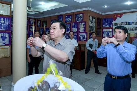 Tưởng nhớ, tri ân cố Chủ tịch Quốc hội Nguyễn Hữu Thọ