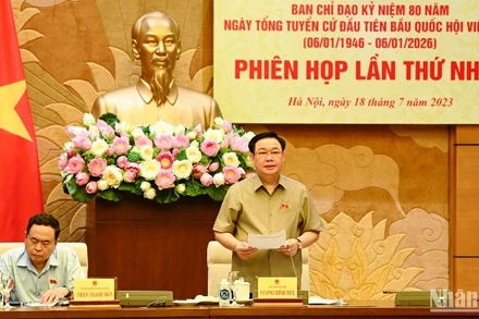 Chủ tịch Quốc hội Vương Đình Huệ phát biểu tại phiên họp. (Ảnh Duy Linh)