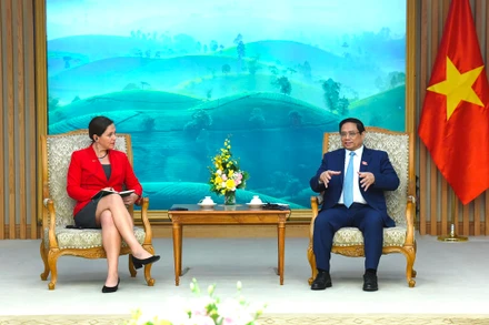 [Ảnh] Thủ tướng Phạm Minh Chính tiếp Kinh tế trưởng Bộ Ngoại giao Hoa Kỳ 