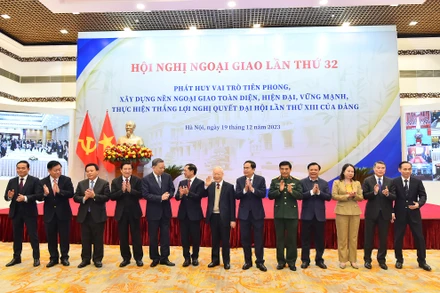 [Ảnh] Khai mạc trọng thể Hội nghị Ngoại giao lần thứ 32 