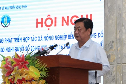 Bộ trưởng Nông nghiệp và Phát triển nông thôn Lê Minh Hoan phát biểu tại hội nghị.