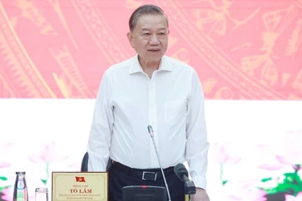 Tiếp tục là cực tăng trưởng chiến lược, thành phố đáng sống hàng đầu