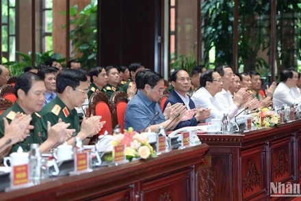 Thủ tướng Phạm Minh Chính dự Hội nghị Quân chính toàn quân 6 tháng đầu năm 2023.