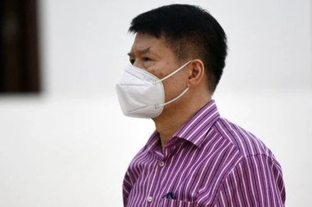 Bị cáo Trương Quốc Cường, cựu Thứ trưởng Y tế bị Tòa tuyên án 3 năm tù tại Phiên tòa xét xử phúc thẩm. (Ảnh: TTXVN) 
