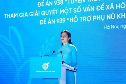 Chủ tịch Hội Liên hiệp Phụ nữ Việt Nam Hà Thị Nga phát biểu khai mạc.