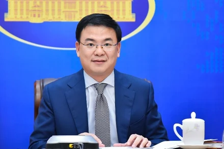 Thứ trưởng Ngoại giao, Chủ nhiệm Ủy ban Nhà nước về người Việt Nam ở nước ngoài Phạm Quang Hiệu.