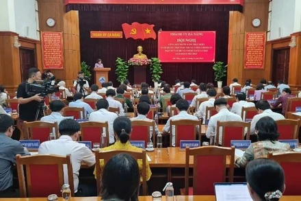 Hội nghị đánh giá kết quả 10 năm thực hiện Nghị quyết Hội nghị Trung ương 5 khóa XI.