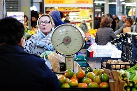 Kinh tế Eurozone lần đầu tiên tăng trưởng trở lại sau 6 tháng suy giảm