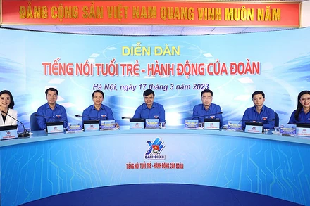 Các đồng chí trong Ban Bí thư Trung ương Đoàn tại Diễn đàn.