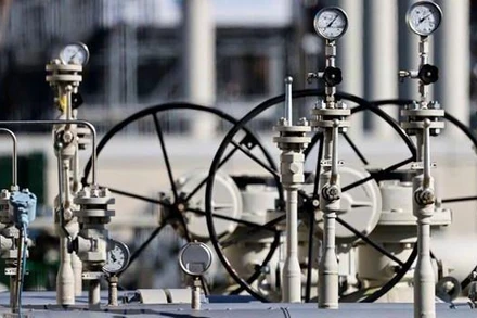 Đường ống dẫn khí đốt của hệ thống Dòng chảy phương Bắc 1 tại Lubmin, Đức. (Ảnh: Reuters/TTXVN)