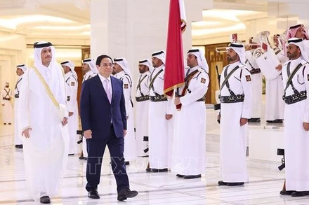 [Ảnh] Lễ đón Thủ tướng Phạm Minh Chính thăm chính thức Nhà nước Qatar