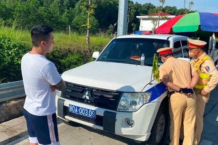 Tài xế bị phát hiện dương tính với chất ma túy.