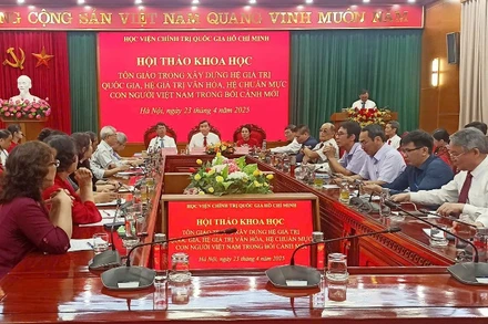 Toàn cảnh Hội thảo "Tôn giáo trong xây dựng hệ giá trị quốc gia, hệ giá trị văn hóa, hệ chuẩn mực con người Việt Nam trong bối cảnh mới".