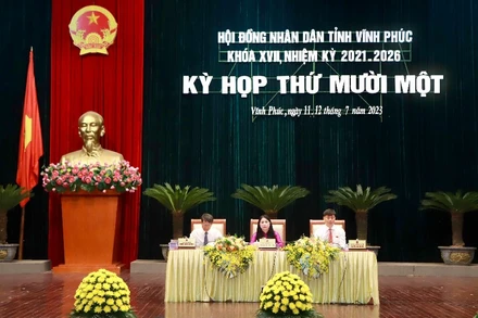 Chủ tọa kỳ họp.