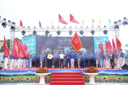 Ra quân Chiến dịch Thanh niên tình nguyện hè 2024. 