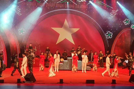 Một tiết mục của Đoàn nghệ thuật tỉnh An Giang.