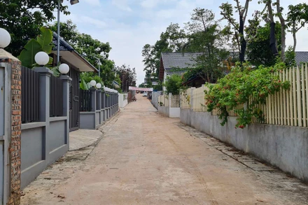 Khu vực người dân xây dựng trái phép tại phường Liên Bảo.