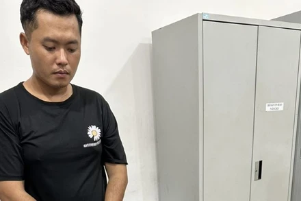 Đối tượng Trần Dương Ngọc Hải bị bắt giữ khẩn cấp. 