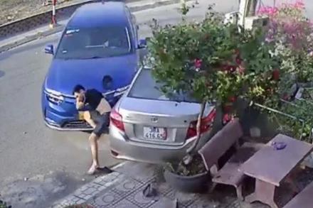 Camera ghi lại hình ảnh đối tượng Hồ Đình Quyết dùng ô-tô tông gãy chân anh B.
