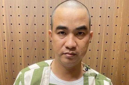 Phạm Văn Huynh bị khởi tố, bắt tạm giam. 