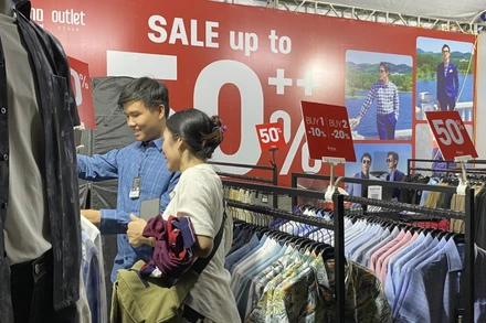 Nhiều chương trình giảm giá cho người tiêu dùng trong Tháng Khuyến mại Hà Nội năm nay.