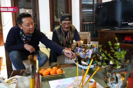 Mèo trong điêu khắc của Nguyên ''trâu''