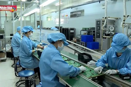 Cần thêm gói hỗ trợ để ''tiếp sức'' phục hồi thị trường lao động