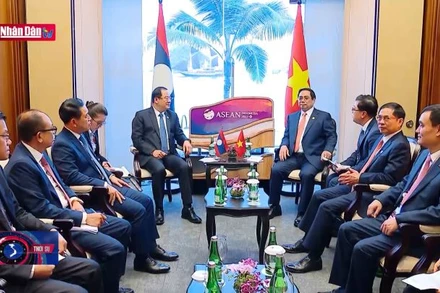 Tích cực, chủ động, có trách nhiệm, góp phần củng cố đoàn kết ASEAN