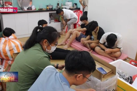 Đà Nẵng: Triệt phá 2 đường mua bán tài khoản ngân hàng quy mô lớn