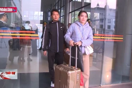 Khôi phục hoạt động xuất, nhập cảnh cặp cửa khẩu Móng Cái - Đông Hưng