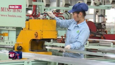 Kinh tế cuối năm 2023: Ưu tiên thực hiện mục tiêu tăng trưởng 6,5%