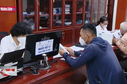 Đẩy mạnh chi trả lương hưu, trợ cấp bảo hiểm xã hội qua thẻ ATM