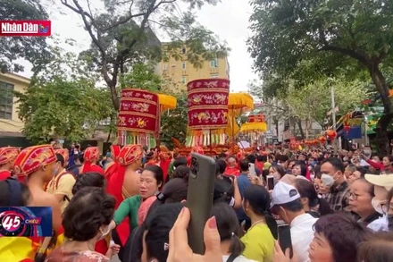 Câu chuyện cuộc sống: Bảo tồn văn hóa dân tộc từ việc phục dựng lễ hội truyền thống